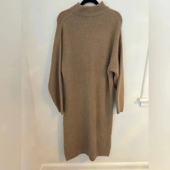 Minimum Tan Ribbed Knit Dress - Picture 7 of 7